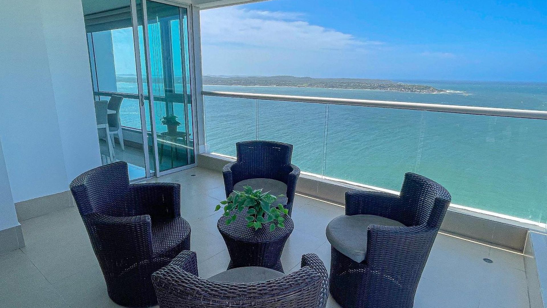 Palmetto Sunset's Seaview Apartment