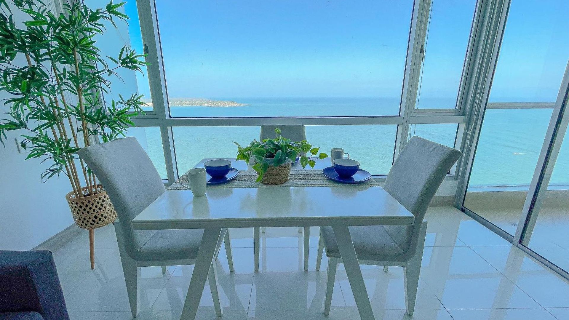 Palmetto Sunset's Seaview Apartment *