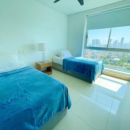 Palmetto Sunset's Seaview Apartment